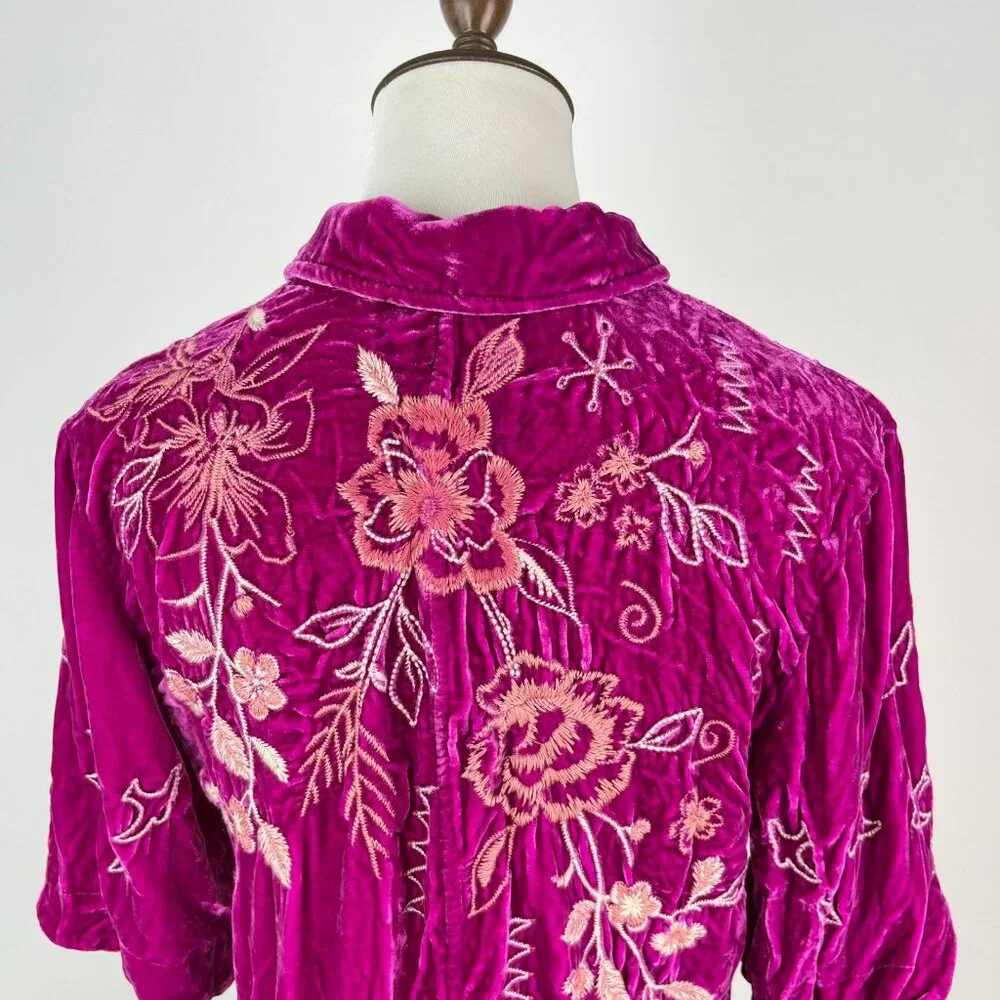 NWOT Johnny Was Velvet Silk Blend Floral Embroidered Button Shirt Blouse Size S_7